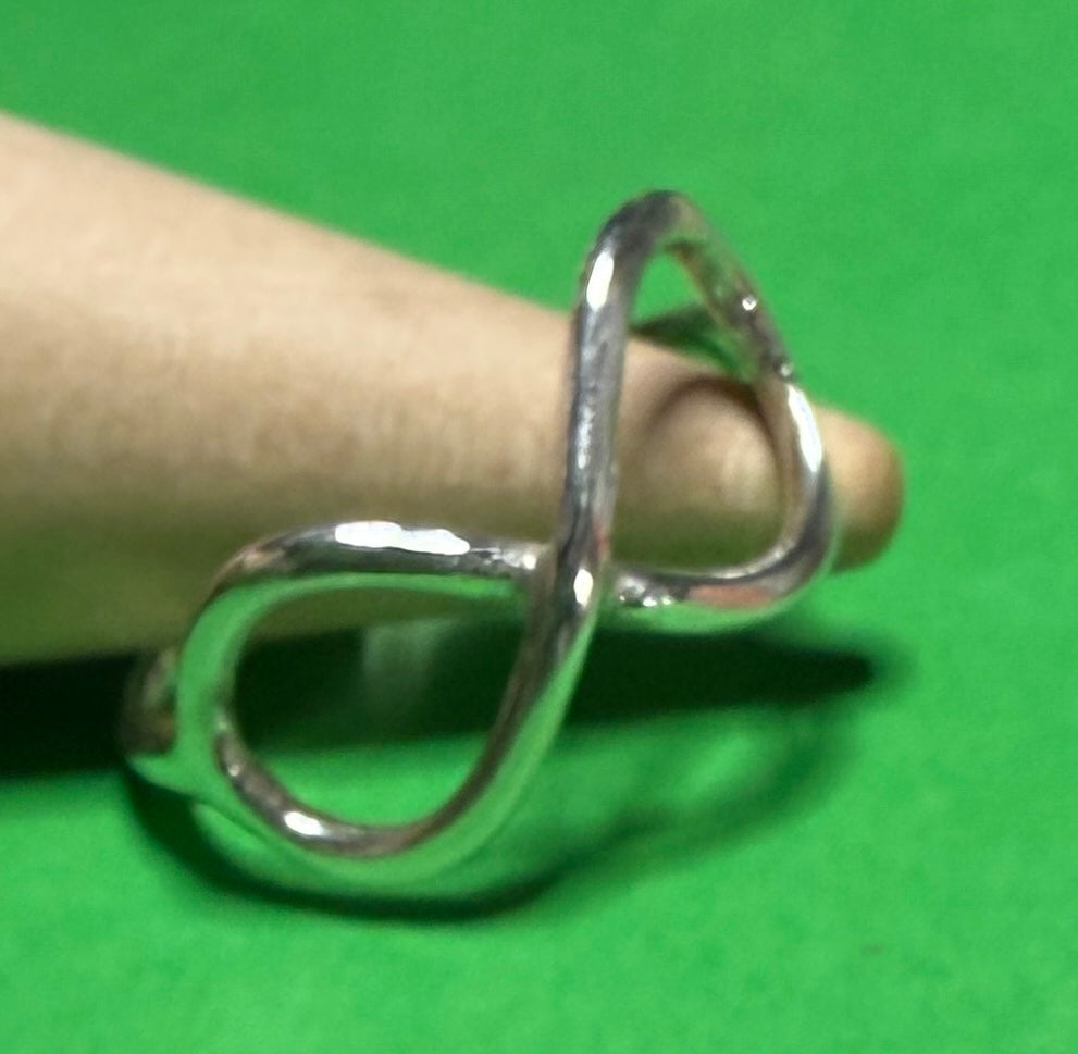 Handmade sterling silver infinity ring