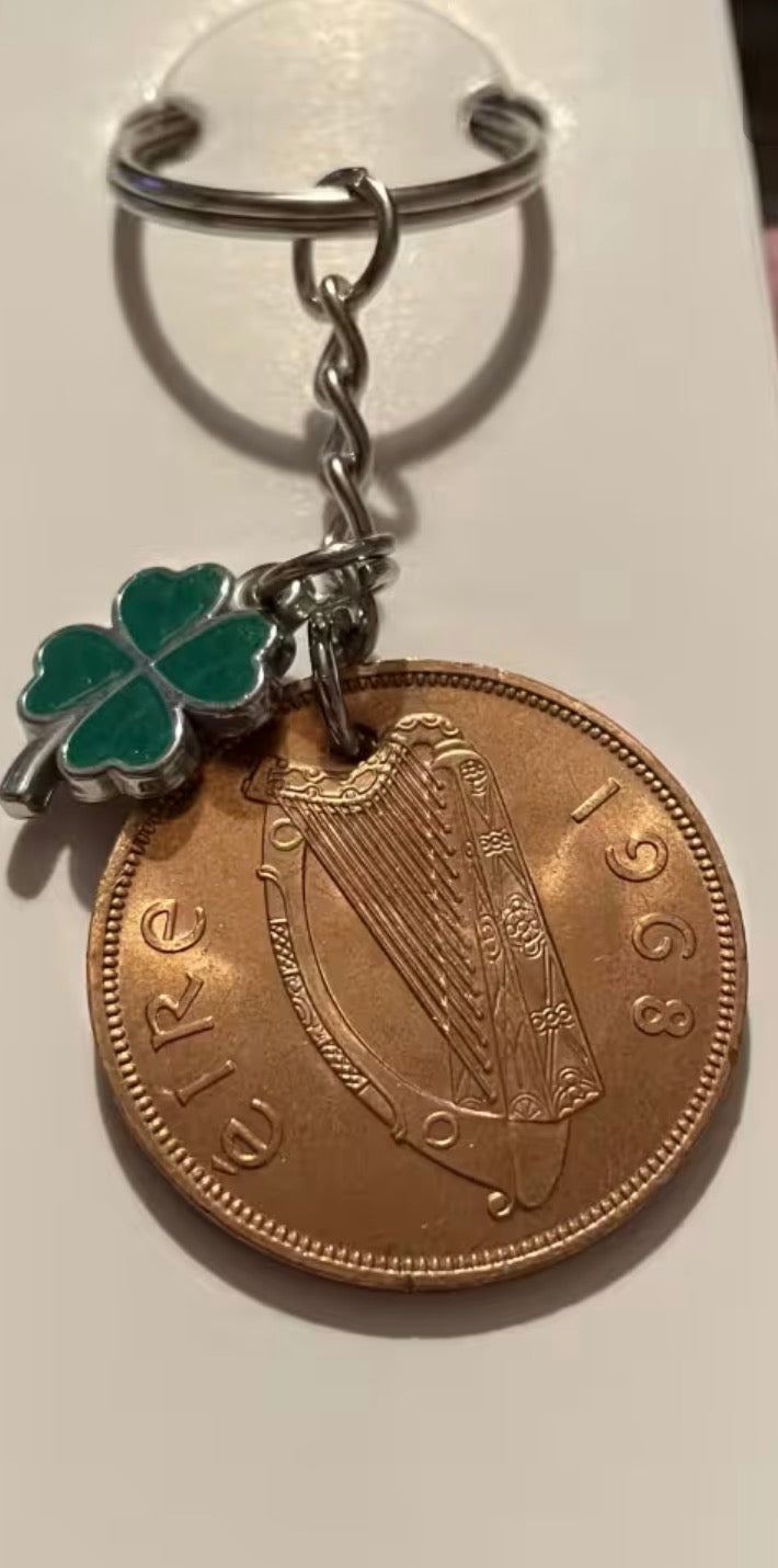 Lucky Irish Penny Pingin Pre Decimal Uncirculated 1968 coin with charm keyring