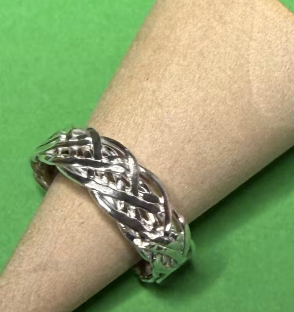 Hand made silver Celtic woven ring. Size M &1/2