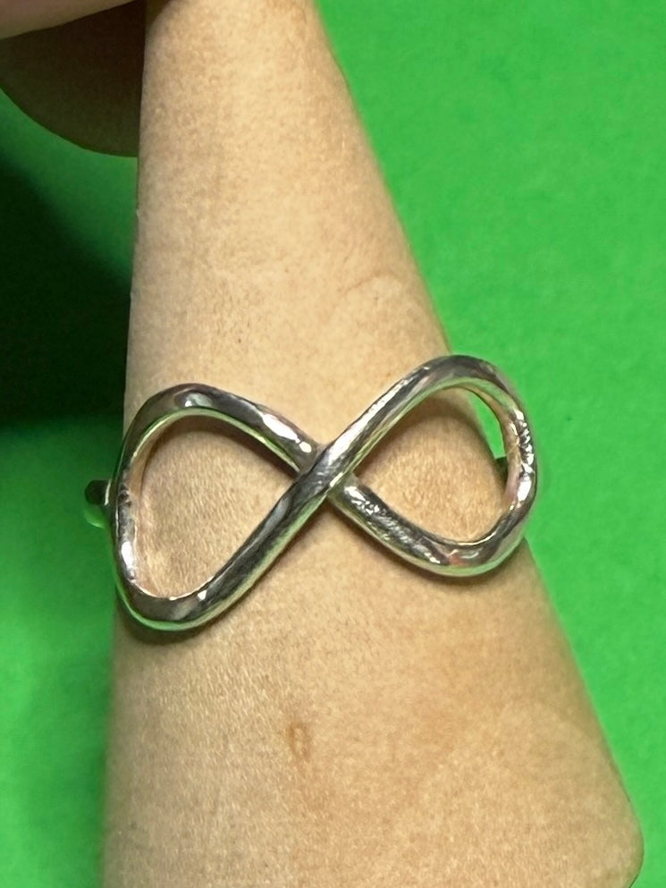 Handmade sterling silver infinity ring
