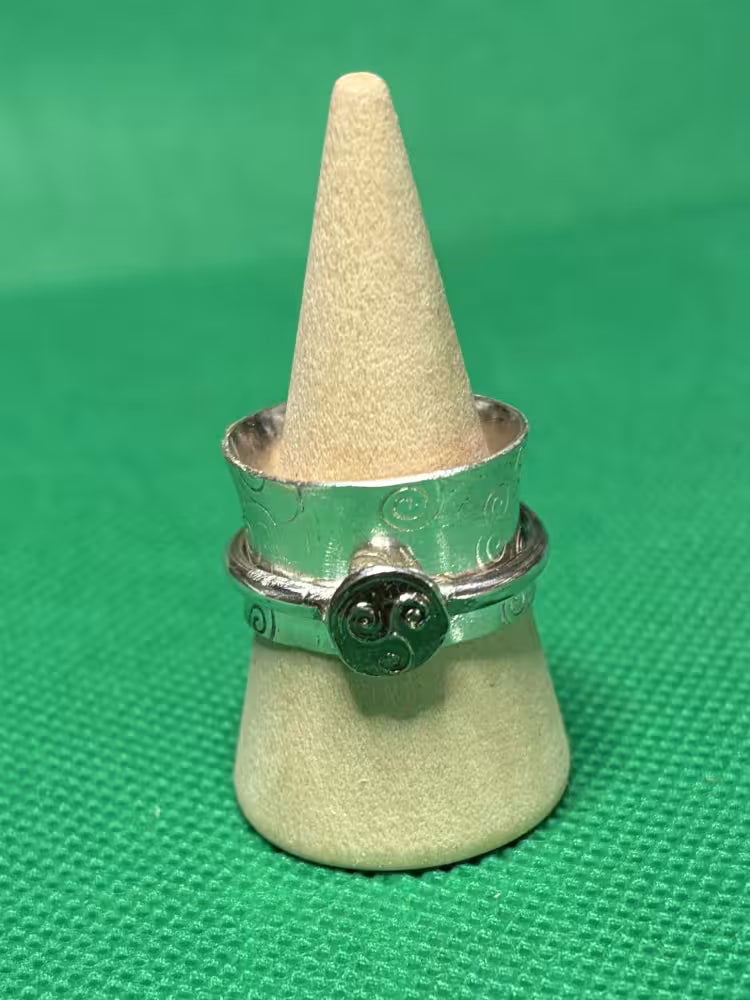 Hand made silver spinner anti anxiety fidget ring.